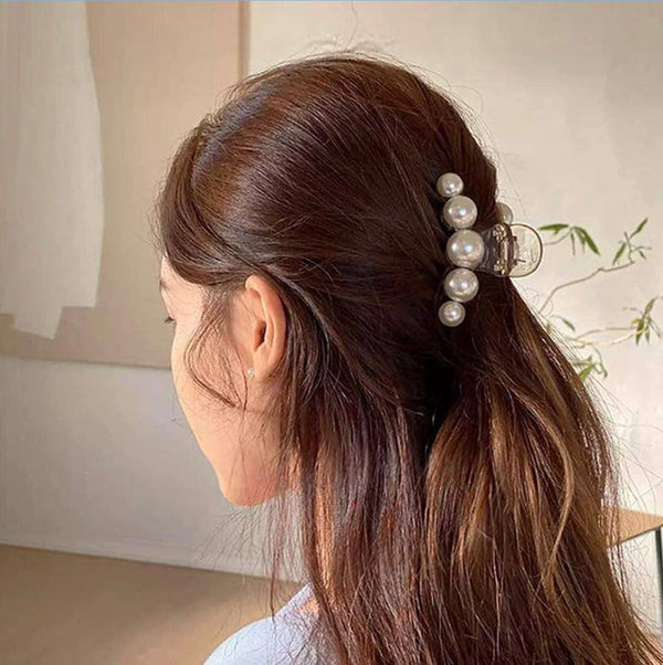 Close-up of the Bubble Pearl Hair Claw showing pearl detail
