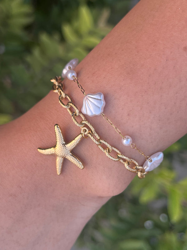 Shell Struck Chain Bracelet