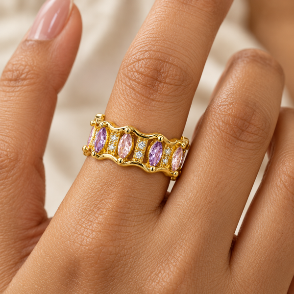 Lavi Accent Ring