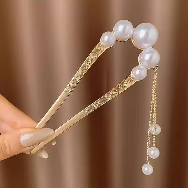 Gold U-Shaped Pearl Hair Fork with Tassel Chains hair stick worn on model – styled for women