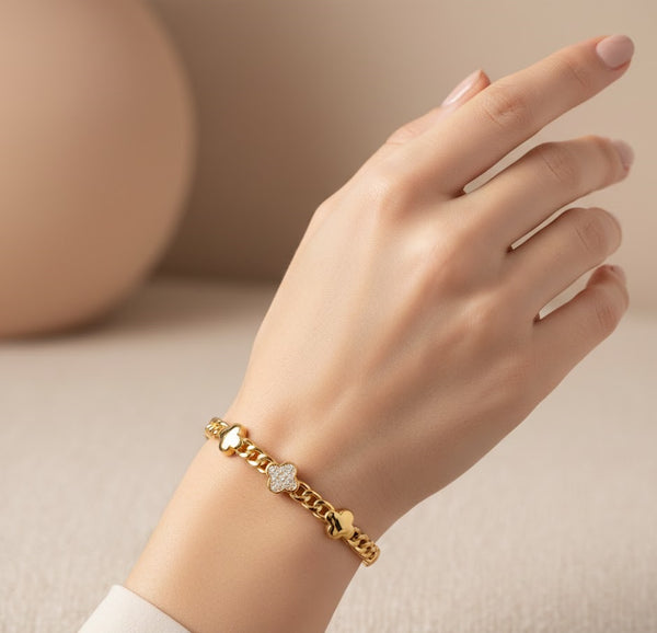Clove Link Bracelet