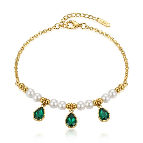 Teardrop Emerald Charms Pearl Bracelet