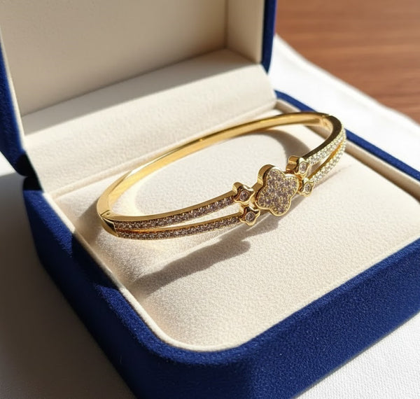 Crowned Clover Bracelet