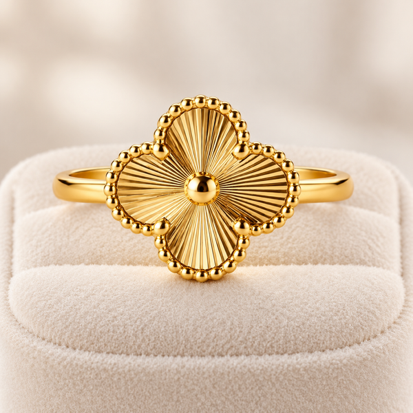 Gold Clover Ring
