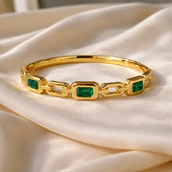 Emerald Crystal Stud Link Bracelet