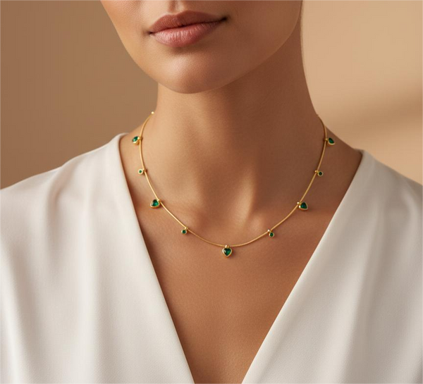Dangle Motif Emerald Necklace