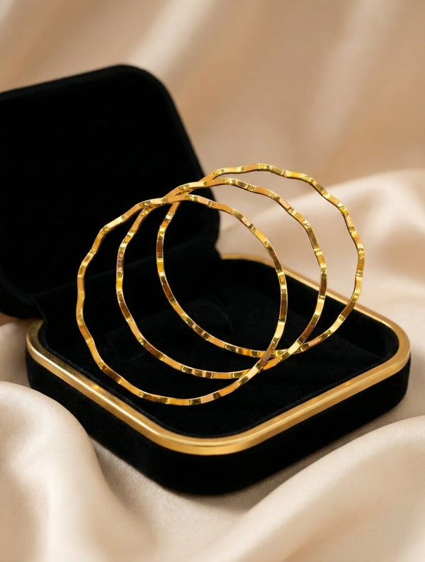 Minimal Wave Thin Bangles- Set of 3