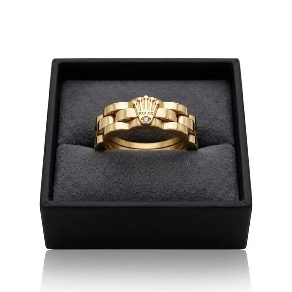 Swiss Link Ring