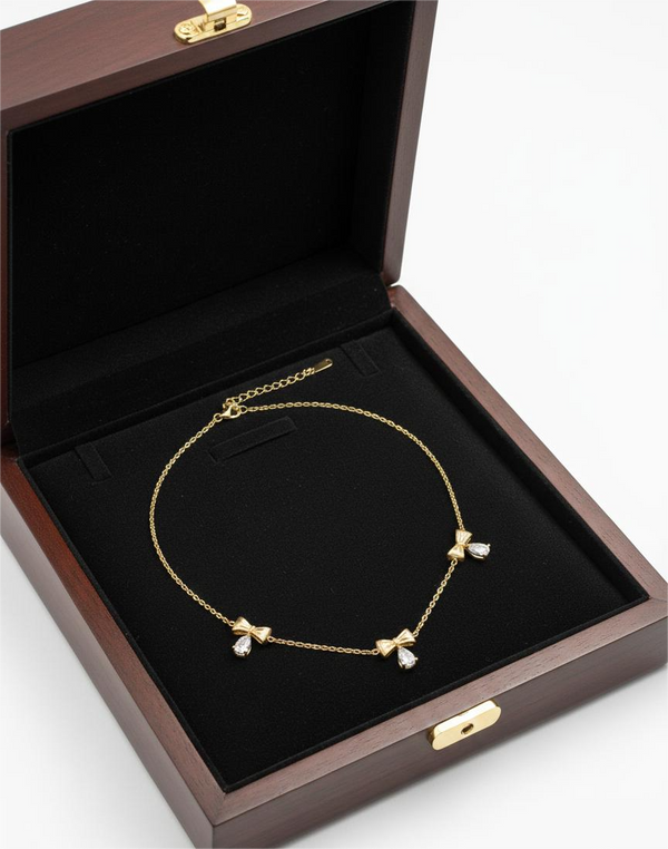 Teardrop Bow chain Pendant