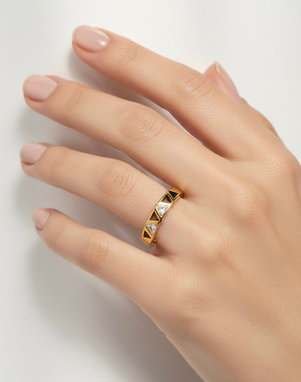 Palo Zigzag Ring