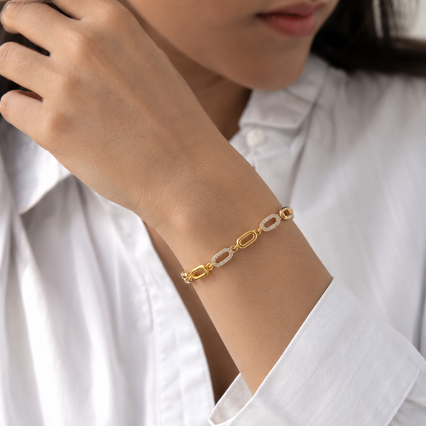 Alt studded Link Chain Bracelet