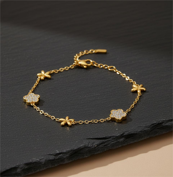 Alt Daisy Stud Bracelet