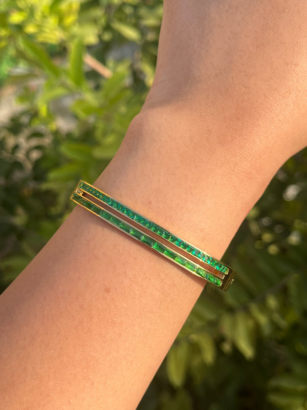 Ellie Emerald Bangle