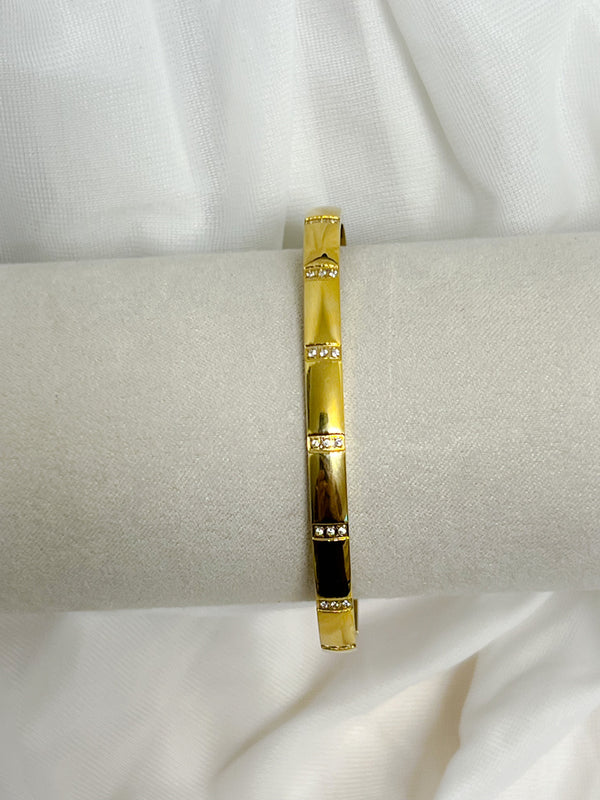 Gold Greek Pattern Bangle