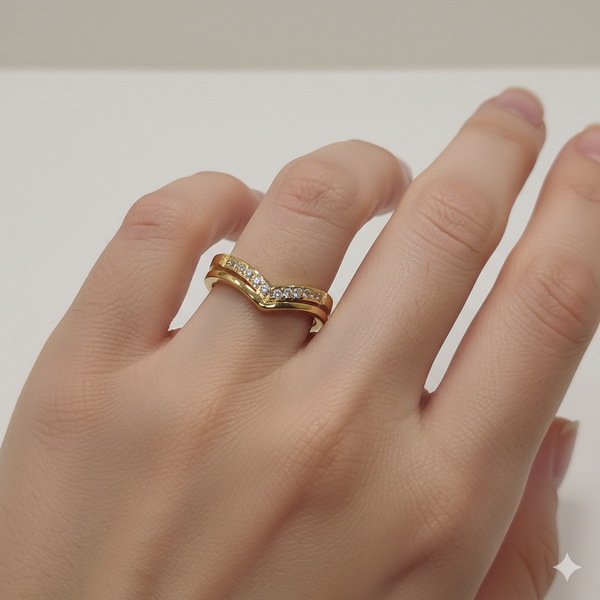 Starlit Curve Ring