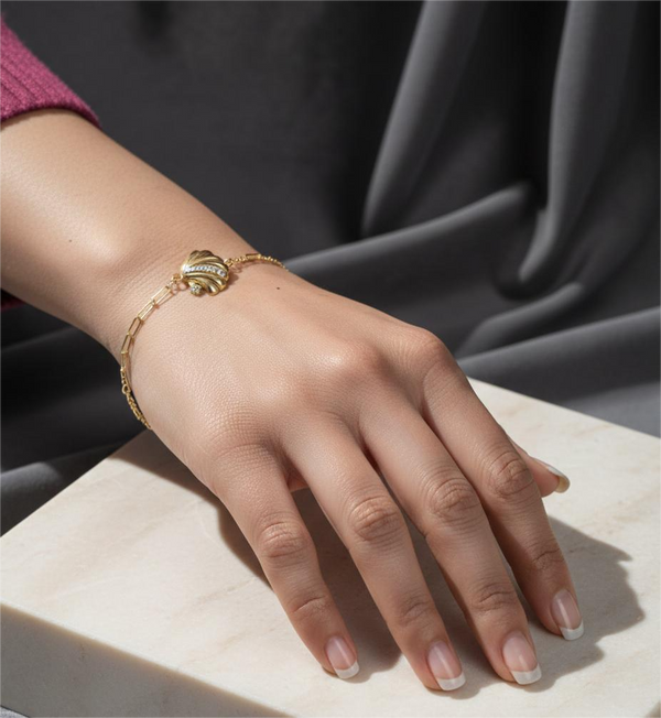 Shell Stud Chain Bracelet