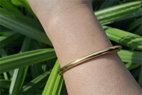 Stackable Dainty Bangle