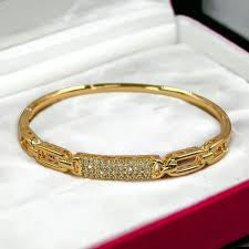 Gold-toned Diamond Link Bracelet