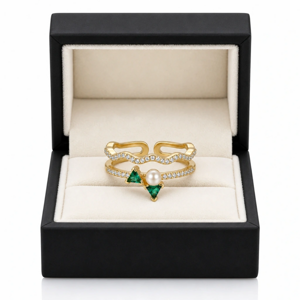 Emerald Bow Pearl Ring