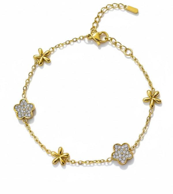 Alt Daisy Stud Bracelet