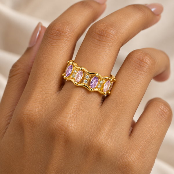 Lavi Accent Ring