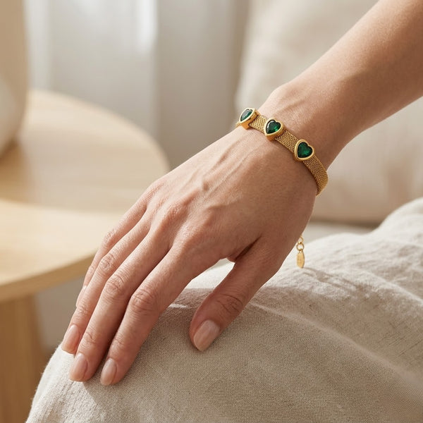 Emerald Heart Mesh Chain Bracelet