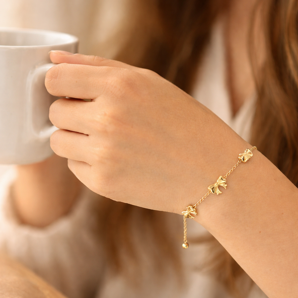 Alt Bow Stud Chain Bracelet
