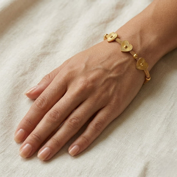 Gold Heart Snake Chain Bracelet