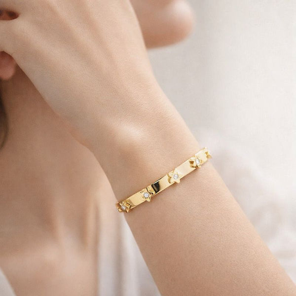 Star Layer Charm Bracelet