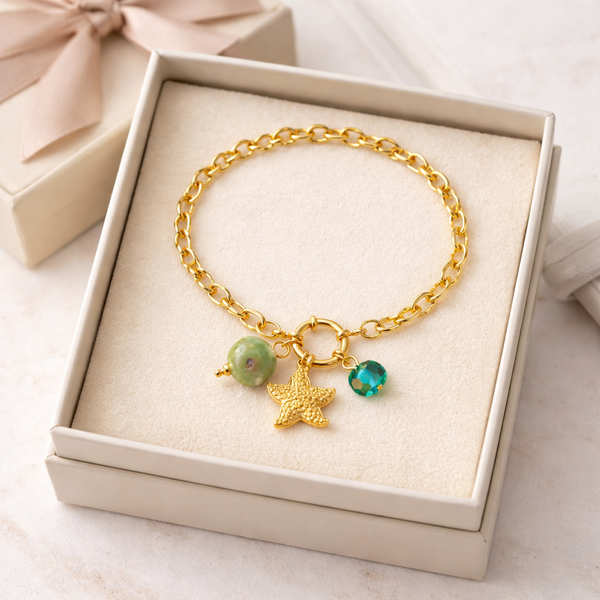 Emerald Stone Star Bracelet