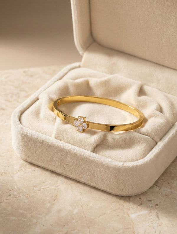 Crystal Clove Crown Bracelet