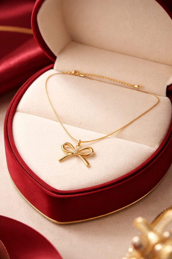 Bow Necklace