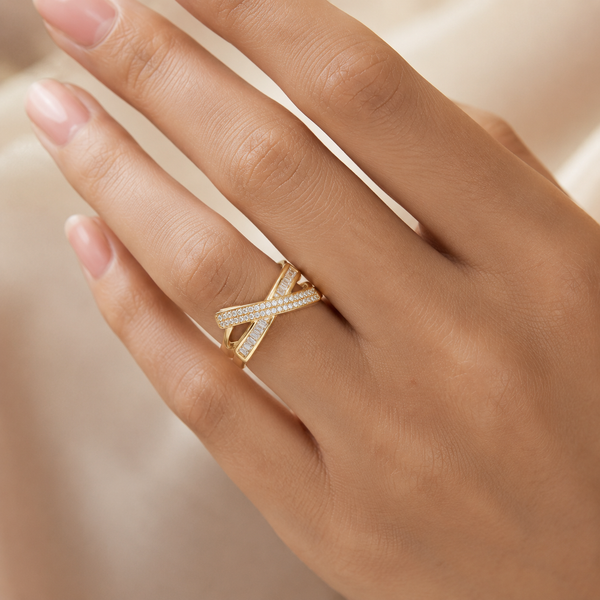 Elara Stud X Ring