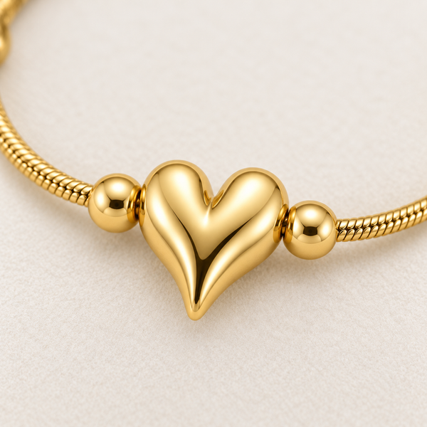Minimal Heart Ball Bracelet