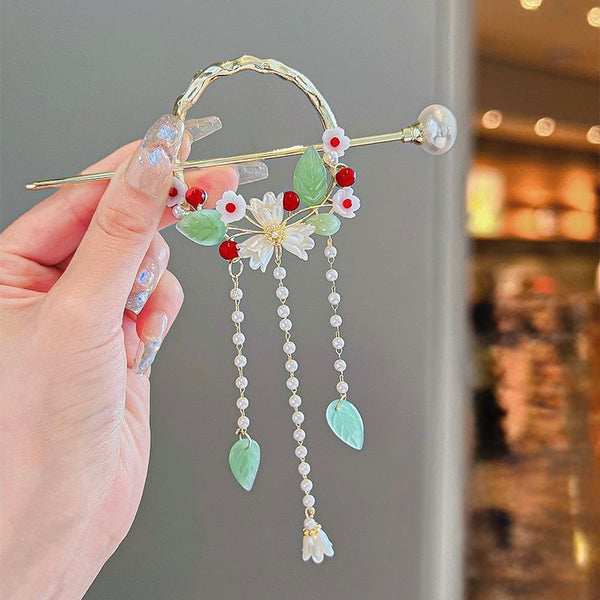 Close-up of the Delicate Flower Pearl Tassels Hair Stick showing floral motif