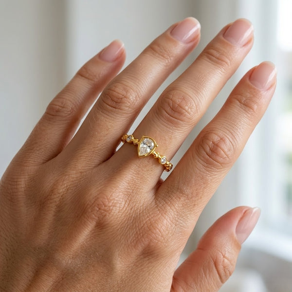 Pear cubic ring