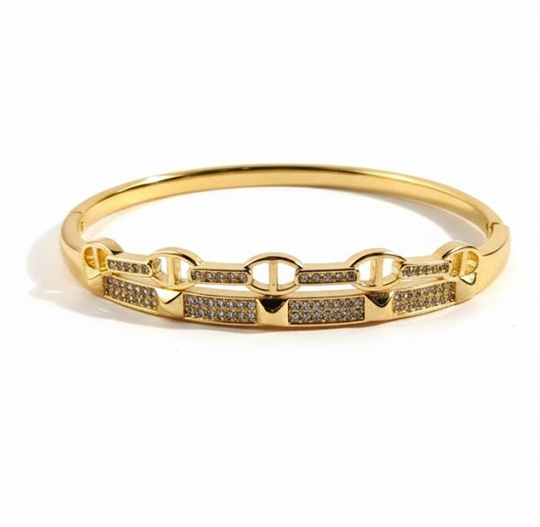 Double Embrace Bracelet