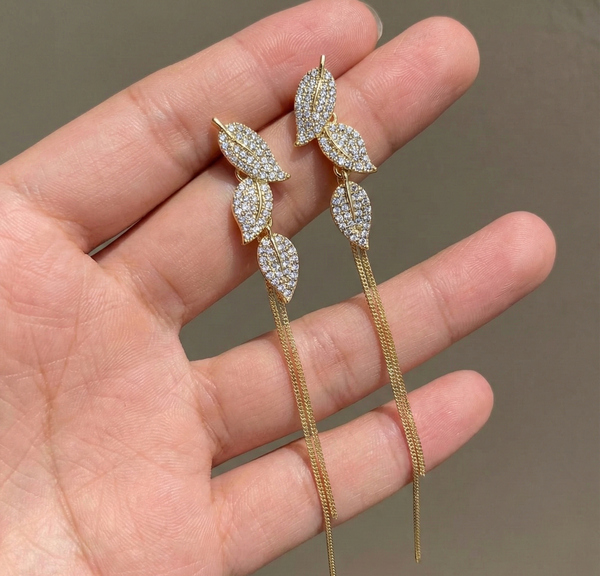 Foliage Gold Drop Earrings