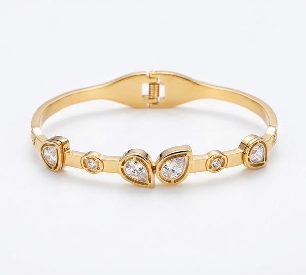 Valora Crystal Leaf Bracelet