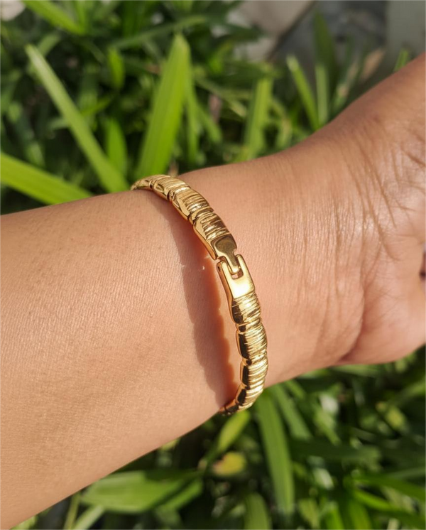 Textured Bar Bangle