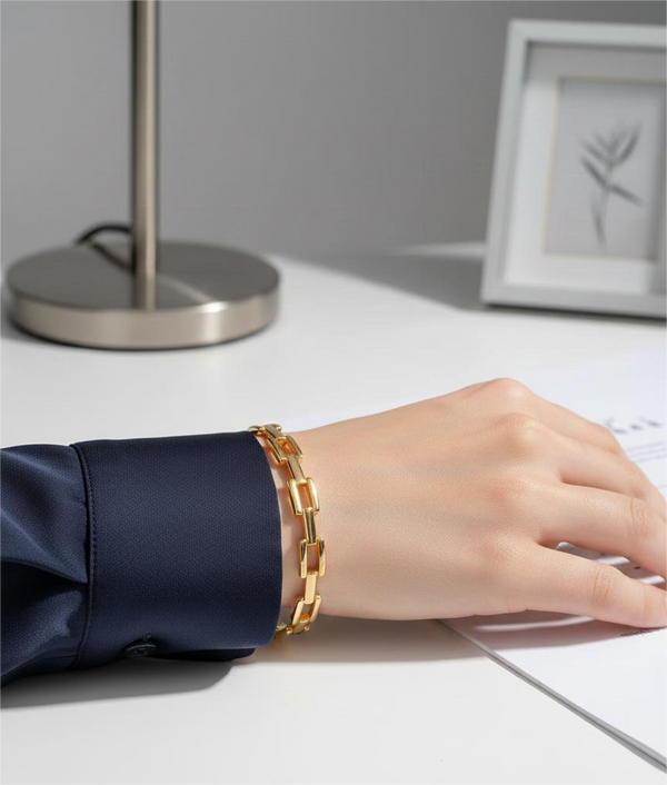 Buckle Link Bracelet