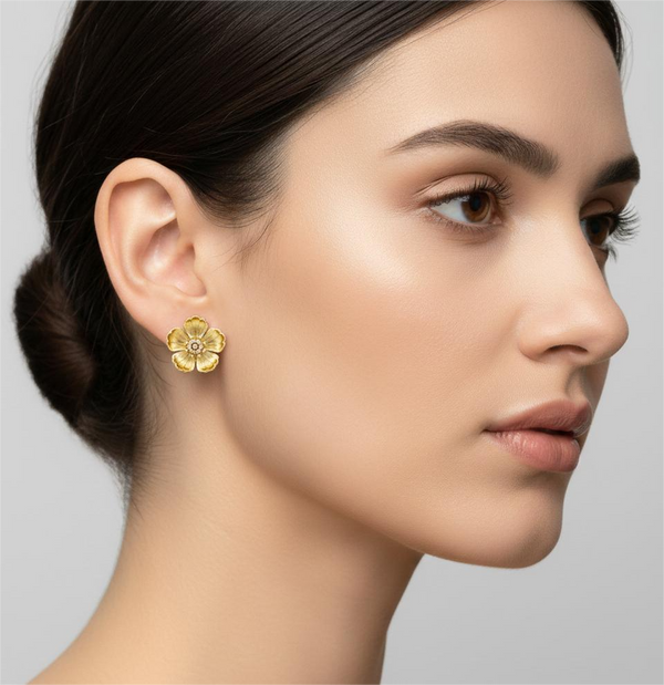 Gold Daisy Stud Earrings