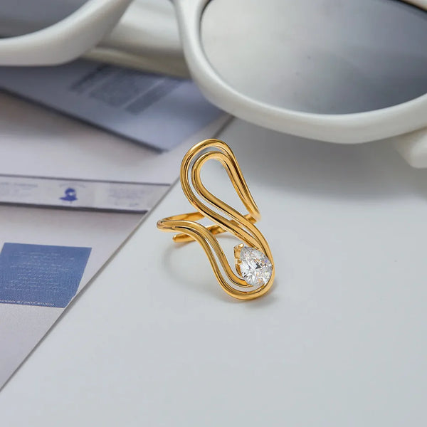 Velura Sculptural Solitaire Ring