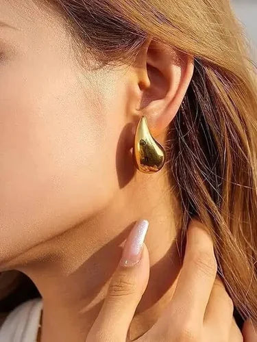 Gold Teardrop Earring