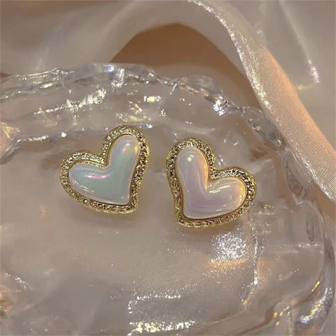 Pearl Stud Heart Earring