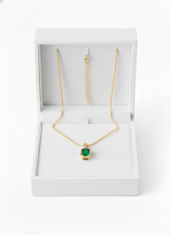 Classic Emerald Necklace