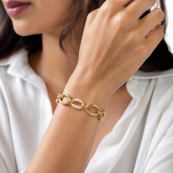 Elara Studded Link Bracelet