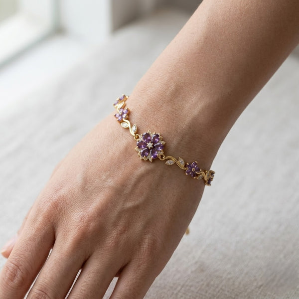 Lavi Flower studded chain Bracelet
