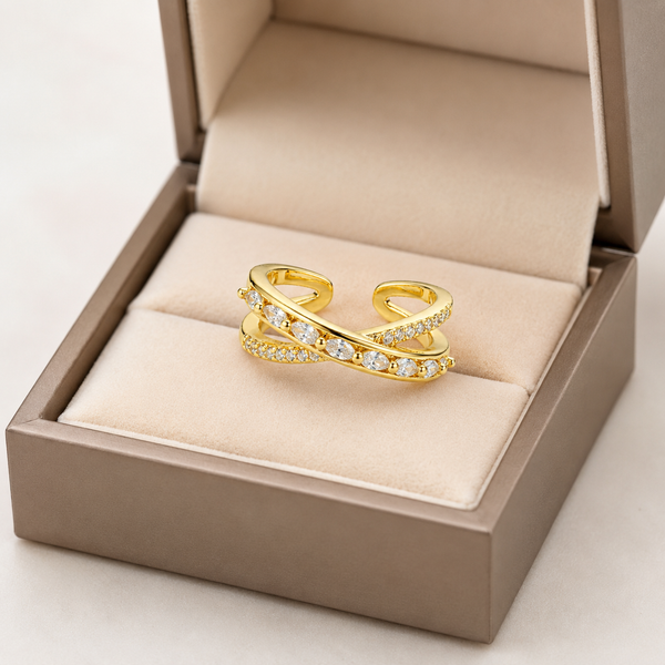 Lunaria Ring