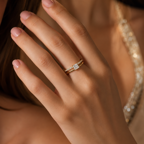 Mini Muse Ring